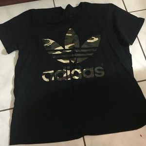 Adidas camo logo t shirt size 2XL